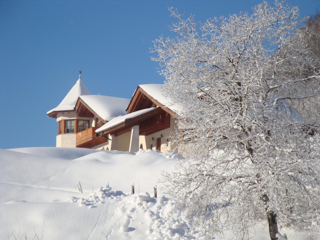 브레구초 Agritur Cornasest B&B 외부 사진